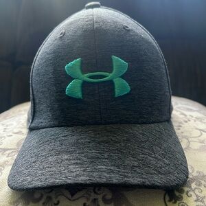 Under Armour youth hat